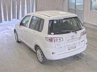 Mazda DEMIO лот № 1351 оценка 3.5  с аукциона в Японии 1