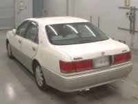 Toyota CROWN лот № 10378 оценка 3.5  с аукциона в Японии 5
