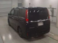 Toyota ESQUIRE лот № 36203 оценка 4.5  с аукциона в Японии 5