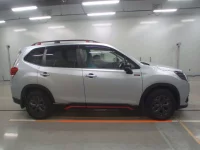 Subaru FORESTER лот № 36208 оценка 4.5  с аукциона в Японии 2