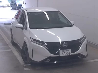 Nissan AURA  с аукциона в Японии