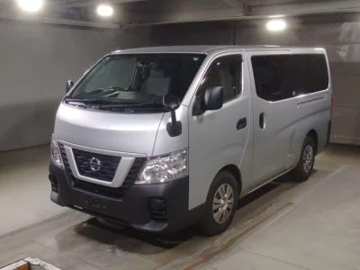 Nissan CARAVAN  с аукциона в Японии