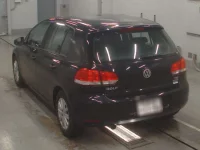 Volkswagen GOLF лот № 38018 оценка 3.5  с аукциона в Японии 5