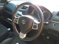 Suzuki SWIFT лот № 70333 оценка 3.5  с аукциона в Японии 6