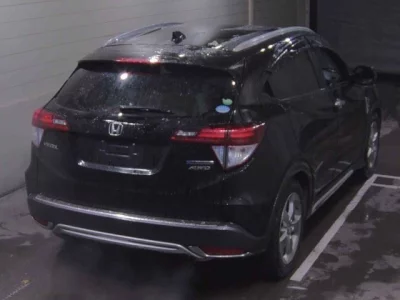 Honda VEZEL  с аукциона в Японии