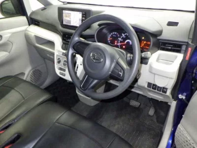 Daihatsu MOVE  с аукциона в Японии