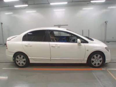 Honda CIVIC  с аукциона в Японии
