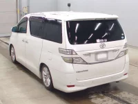 Toyota VELLFIRE лот № 9033 оценка 3  с аукциона в Японии 5