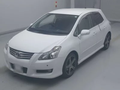 Toyota BLADE  с аукциона в Японии