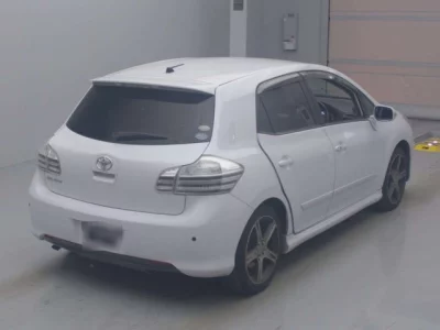 Toyota BLADE  с аукциона в Японии