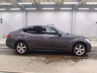 Nissan FUGA лот № 9036 оценка 3.5  с аукциона в Японии 2