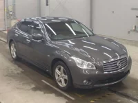 Nissan FUGA лот № 9036 оценка 3.5  с аукциона в Японии 4