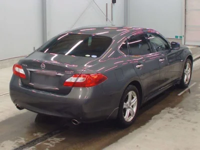 Nissan FUGA  с аукциона в Японии