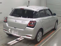 Suzuki SWIFT лот № 36222 оценка 5  с аукциона в Японии 1