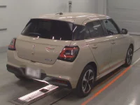 Suzuki SWIFT лот № 36221 оценка 5  с аукциона в Японии 1