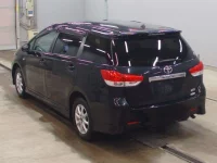 Toyota WISH лот № 9048 оценка 3  с аукциона в Японии 5