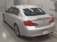 Nissan SKYLINE лот № 10420 оценка 4  с аукциона в Японии 5