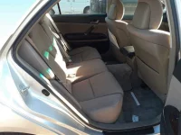 Toyota MARK X лот № 10423 оценка 4  с аукциона в Японии 9