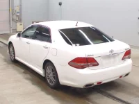 Toyota CROWN лот № 9049 оценка 3.5  с аукциона в Японии 5