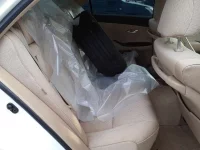 Toyota CROWN лот № 9049 оценка 3.5  с аукциона в Японии 9