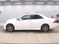 Toyota CROWN лот № 9049 оценка 3.5  с аукциона в Японии 3