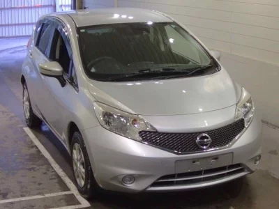 Nissan NOTE  с аукциона в Японии