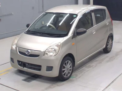 Daihatsu MIRA  с аукциона в Японии
