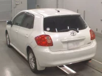 Toyota AURIS лот № 10426 оценка R  с аукциона в Японии 5