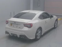 Toyota 86 лот № 333 оценка R  с аукциона в Японии 1