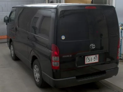 Toyota HIACE VAN