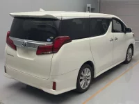 Toyota ALPHARD лот № 2257 оценка 4  с аукциона в Японии 1