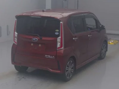 Subaru STELLA  с аукциона в Японии