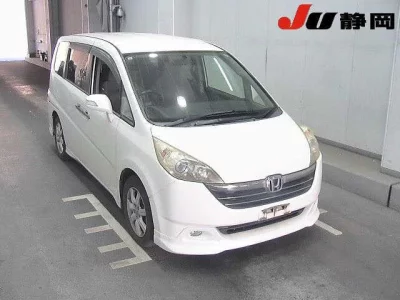 Honda STEP WAGON  с аукциона в Японии