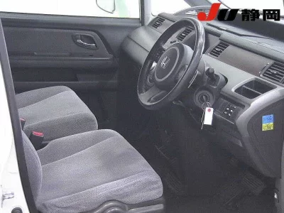 Honda STEP WAGON  с аукциона в Японии