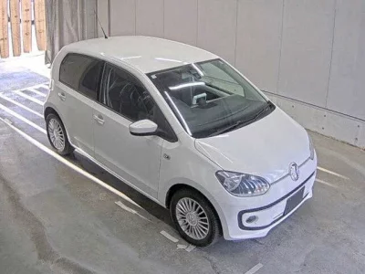 Volkswagen UP  с аукциона в Японии