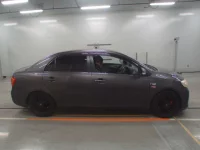 Toyota COROLLA AXIO лот № 10438 оценка 4  с аукциона в Японии 2