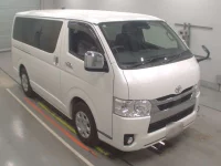 Toyota HIACE VAN лот № 30003 оценка 4.5  с аукциона в Японии 4