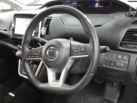 Nissan SERENA лот № 30002 оценка 4  с аукциона в Японии 6