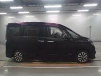 Nissan SERENA лот № 30002 оценка 4  с аукциона в Японии 2