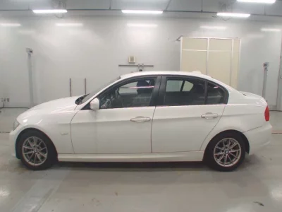 BMW 3-Series  с аукциона в Японии