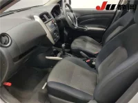 Nissan TIIDA LATIO лот № 3005 оценка R  с аукциона в Японии 5