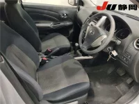 Nissan TIIDA LATIO лот № 3005 оценка R  с аукциона в Японии 2