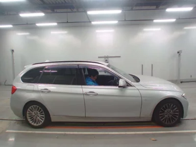 BMW 3-Series  с аукциона в Японии