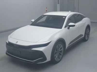 Toyota CROWN CROSSOVER  с аукциона в Японии
