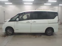 Nissan SERENA лот № 30008 оценка 4  с аукциона в Японии 3