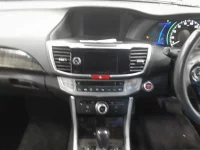 Honda ACCORD лот № 30007 оценка 3  с аукциона в Японии 8