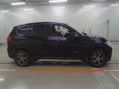 BMW X1  с аукциона в Японии