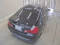 Nissan FUGA лот № 3303 оценка 3.5  с аукциона в Японии 4