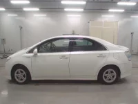 Toyota SAI лот № 10451 оценка R  с аукциона в Японии 3