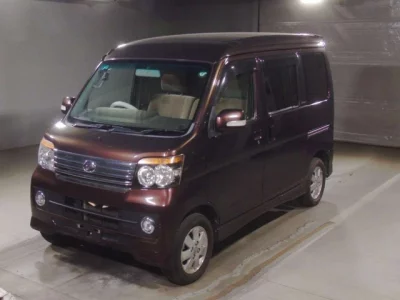 Daihatsu Atrai Wagon